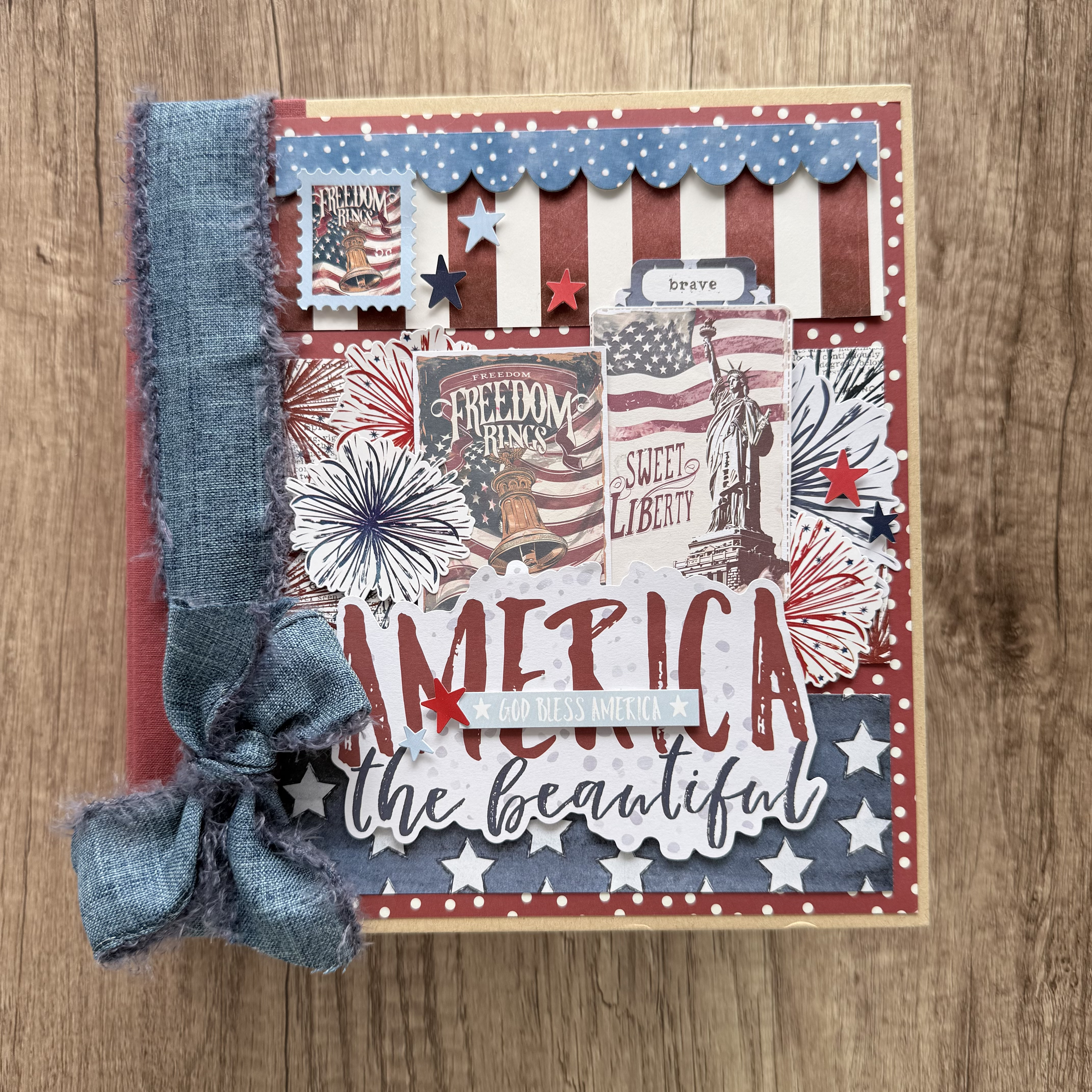 Land of the Free Mini Album Kit
