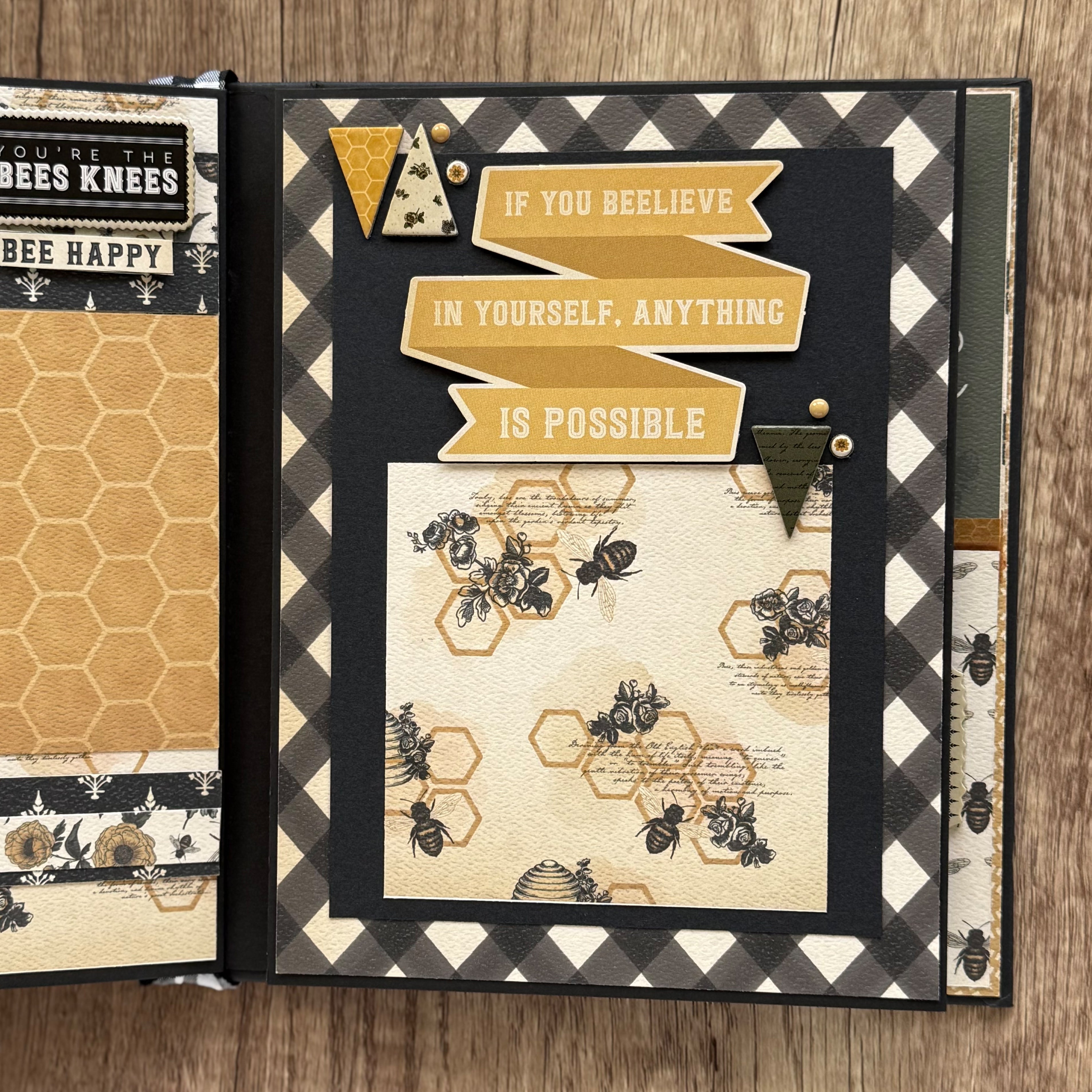 Bee 🐝 Happy Mini Album