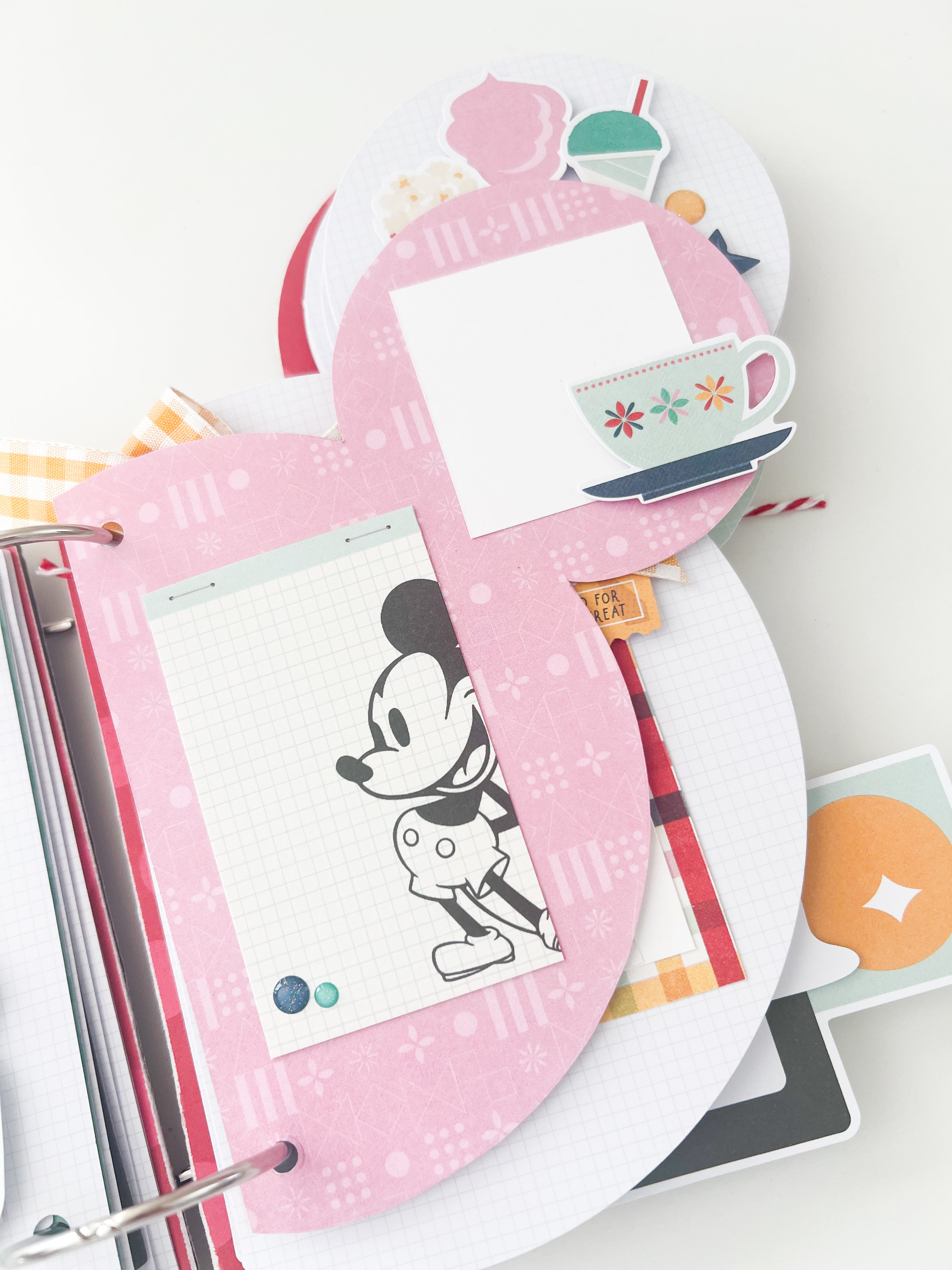 SIMPLE STORIES HAPPIEST PLACE BINDER **PRE-ORDER**