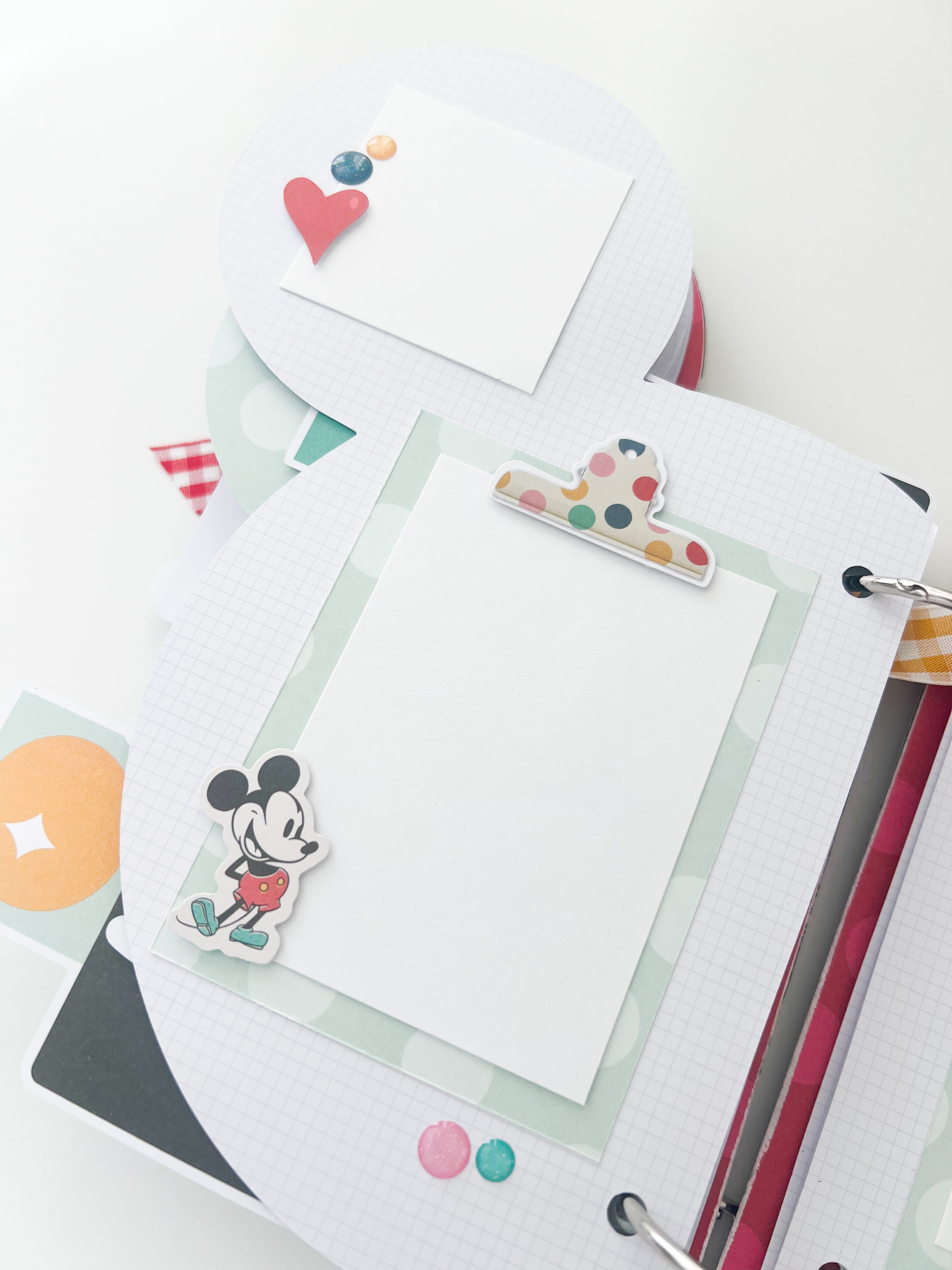 SIMPLE STORIES HAPPIEST PLACE BINDER **PRE-ORDER**
