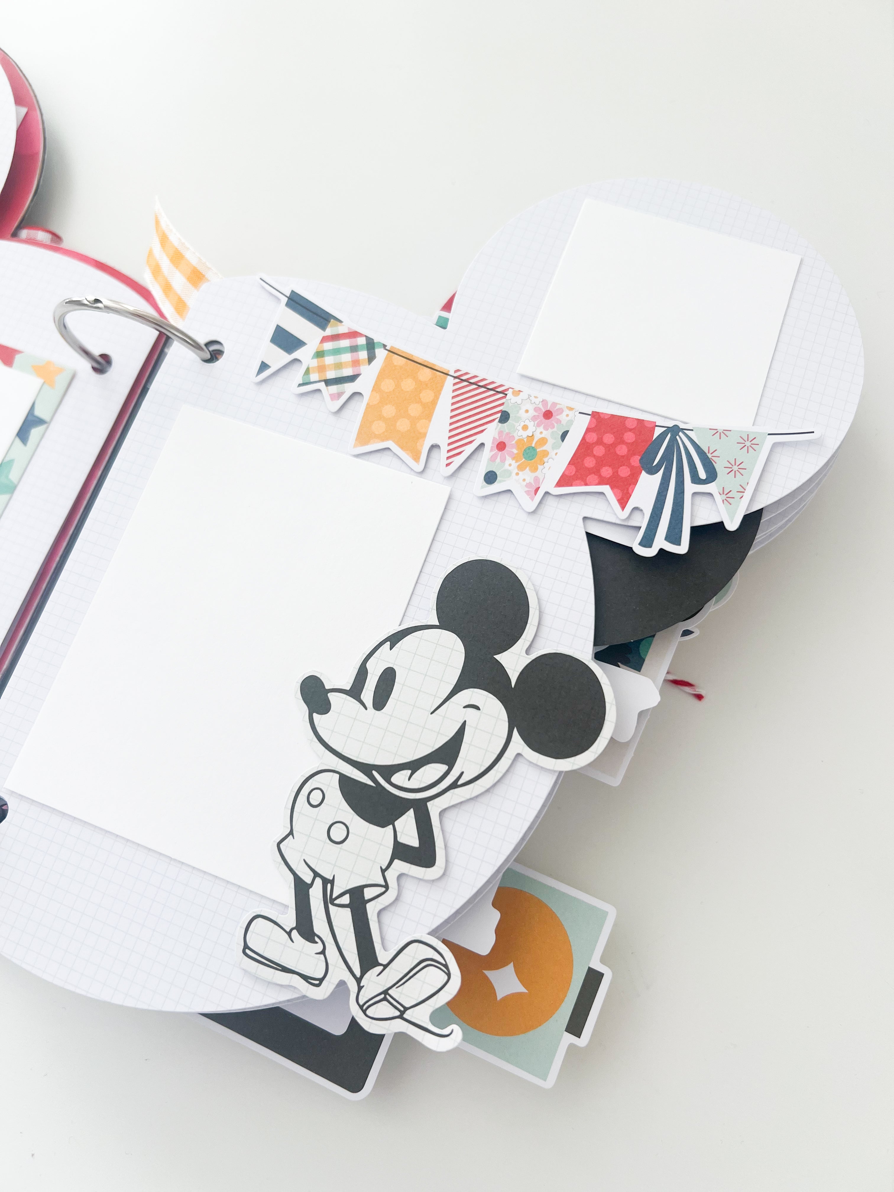 SIMPLE STORIES HAPPIEST PLACE BINDER **PRE-ORDER**
