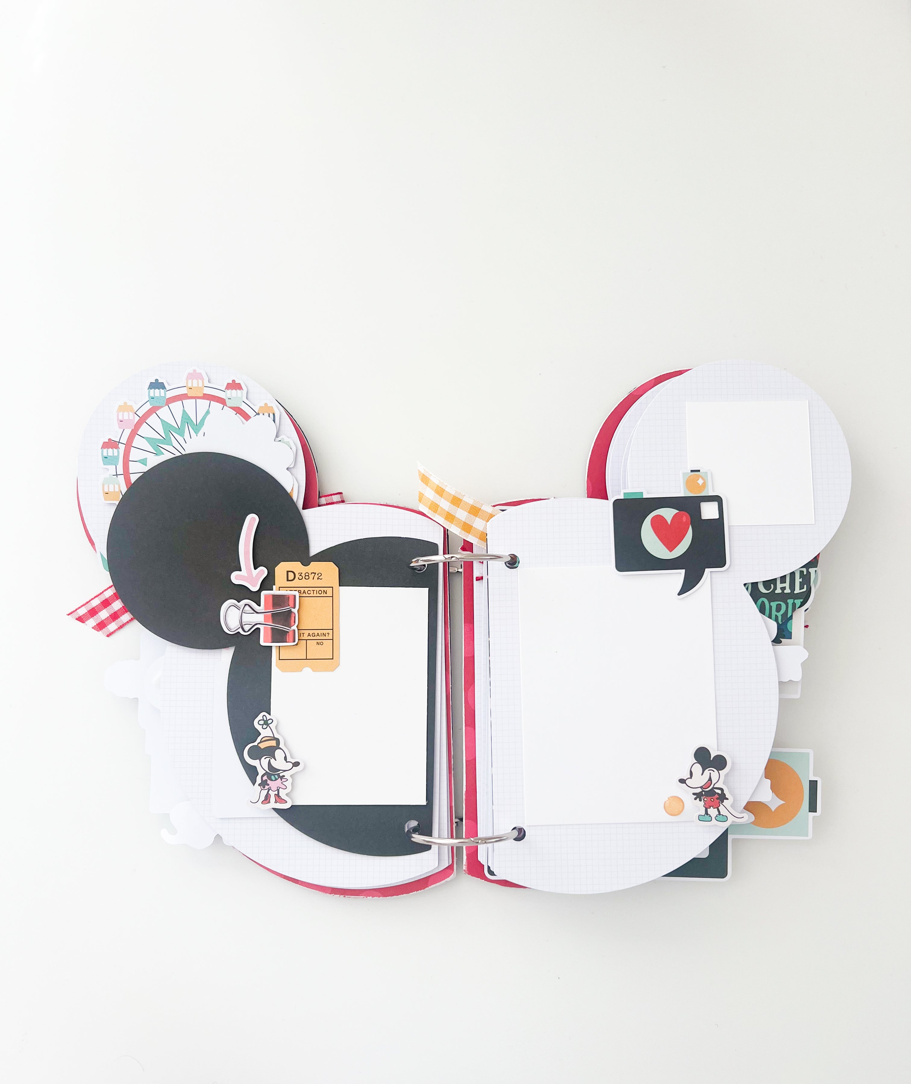 SIMPLE STORIES HAPPIEST PLACE BINDER **PRE-ORDER**