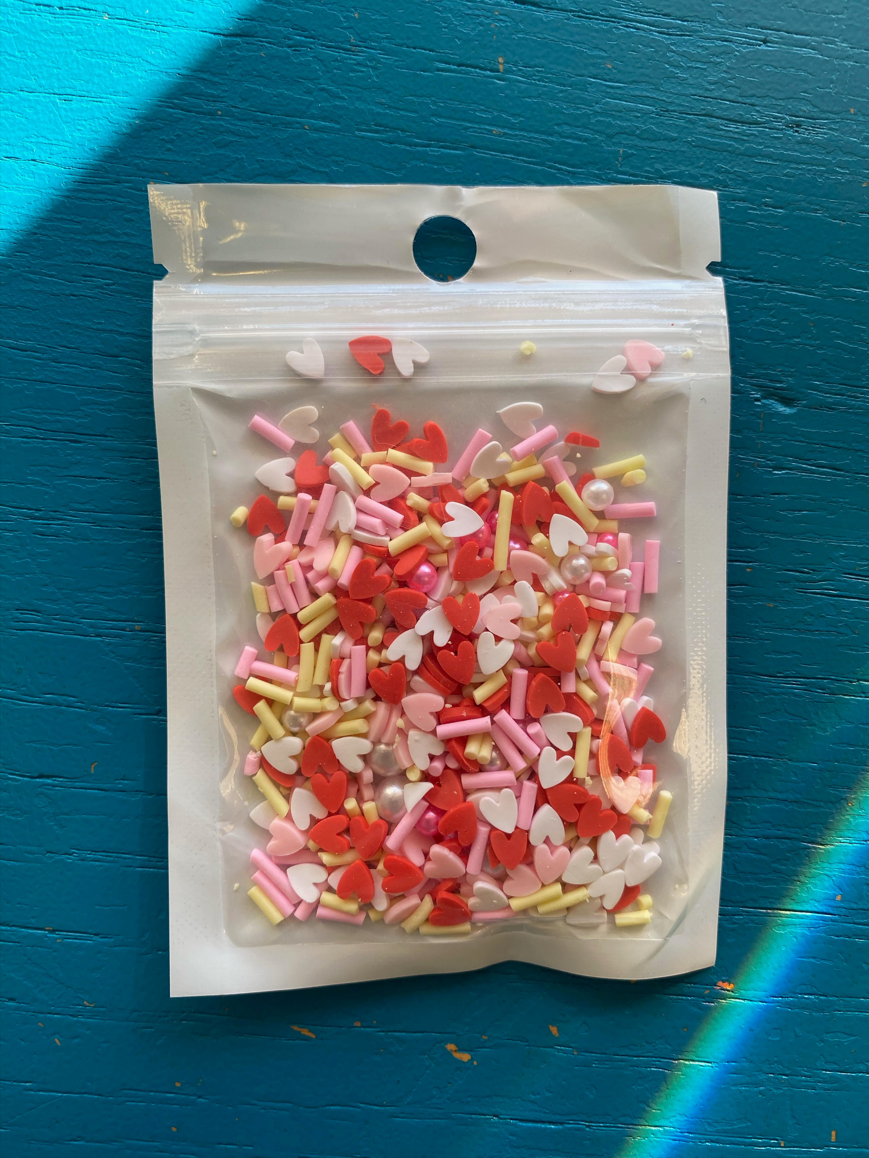 Hearts & Yellow Confetti Shaker Mix