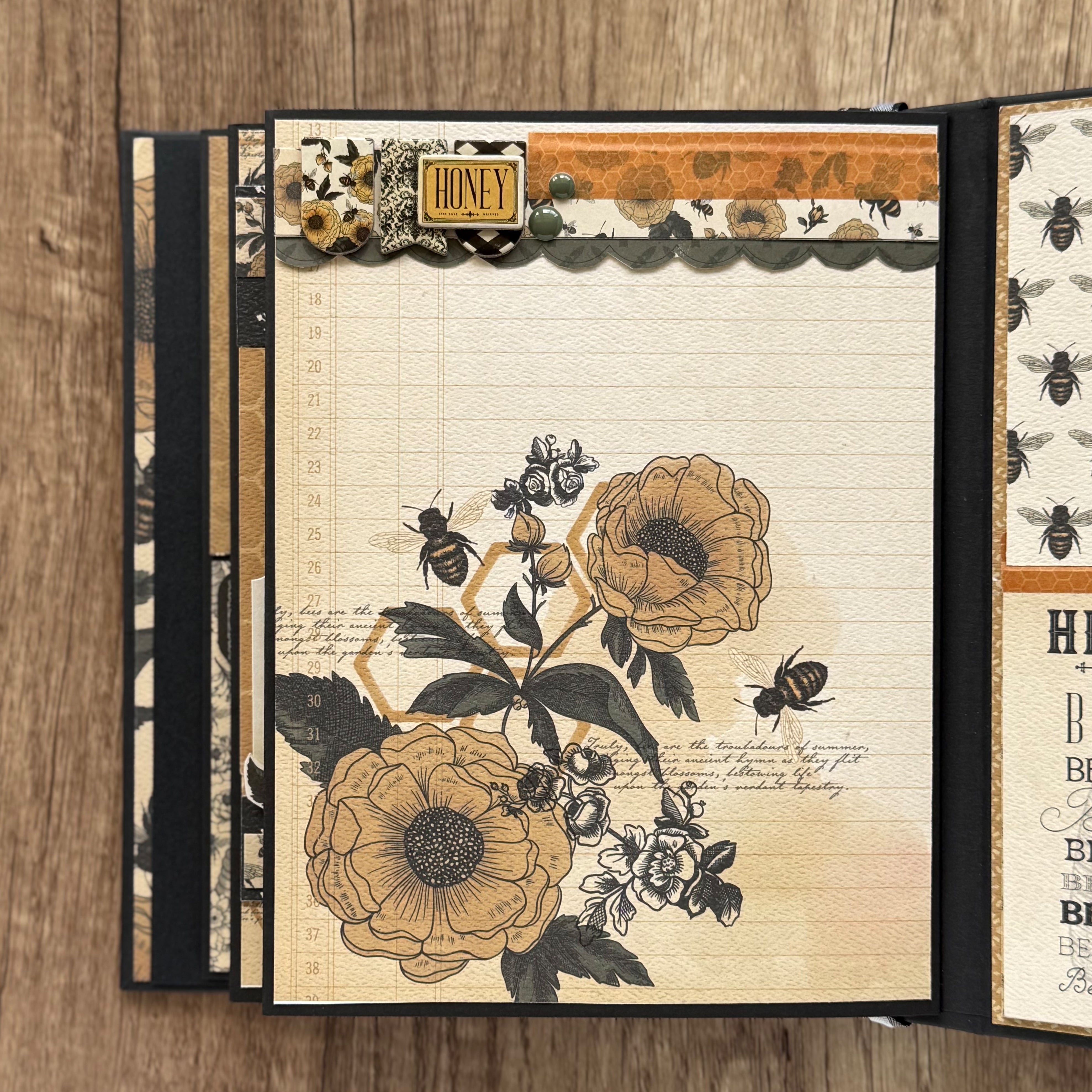 Bee 🐝 Happy  Mini Album