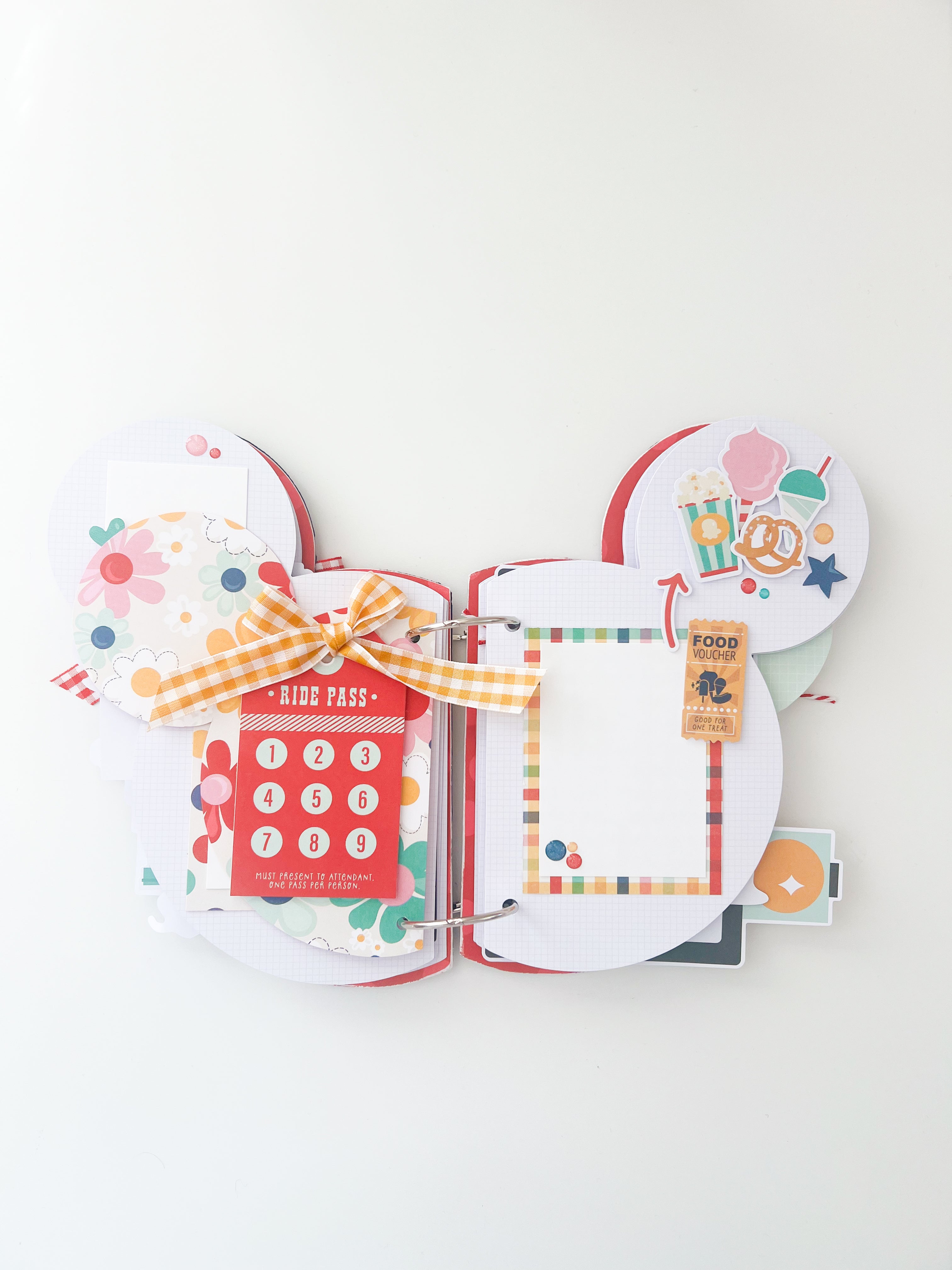SIMPLE STORIES HAPPIEST PLACE BINDER **PRE-ORDER**