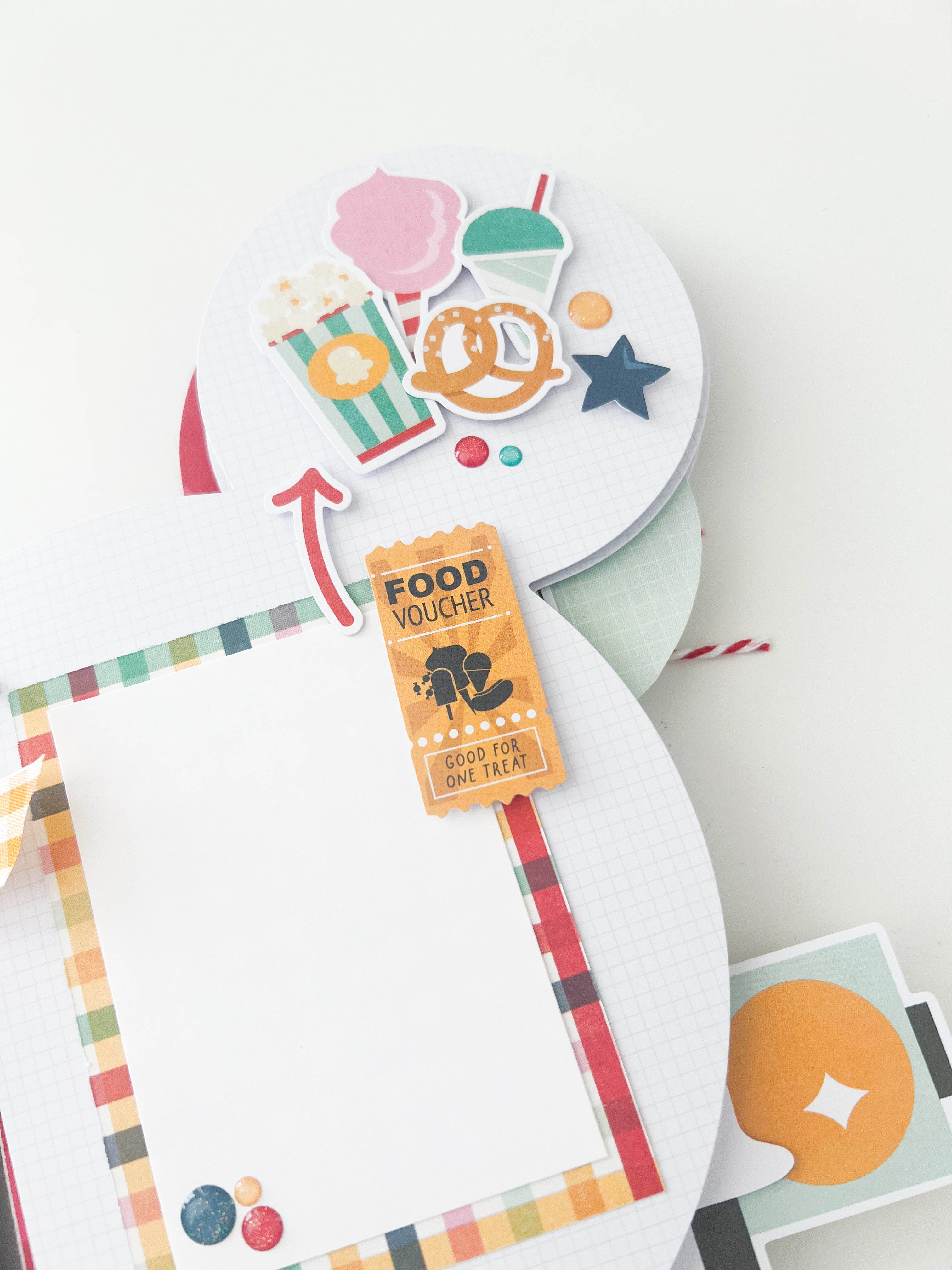 SIMPLE STORIES HAPPIEST PLACE BINDER **PRE-ORDER**