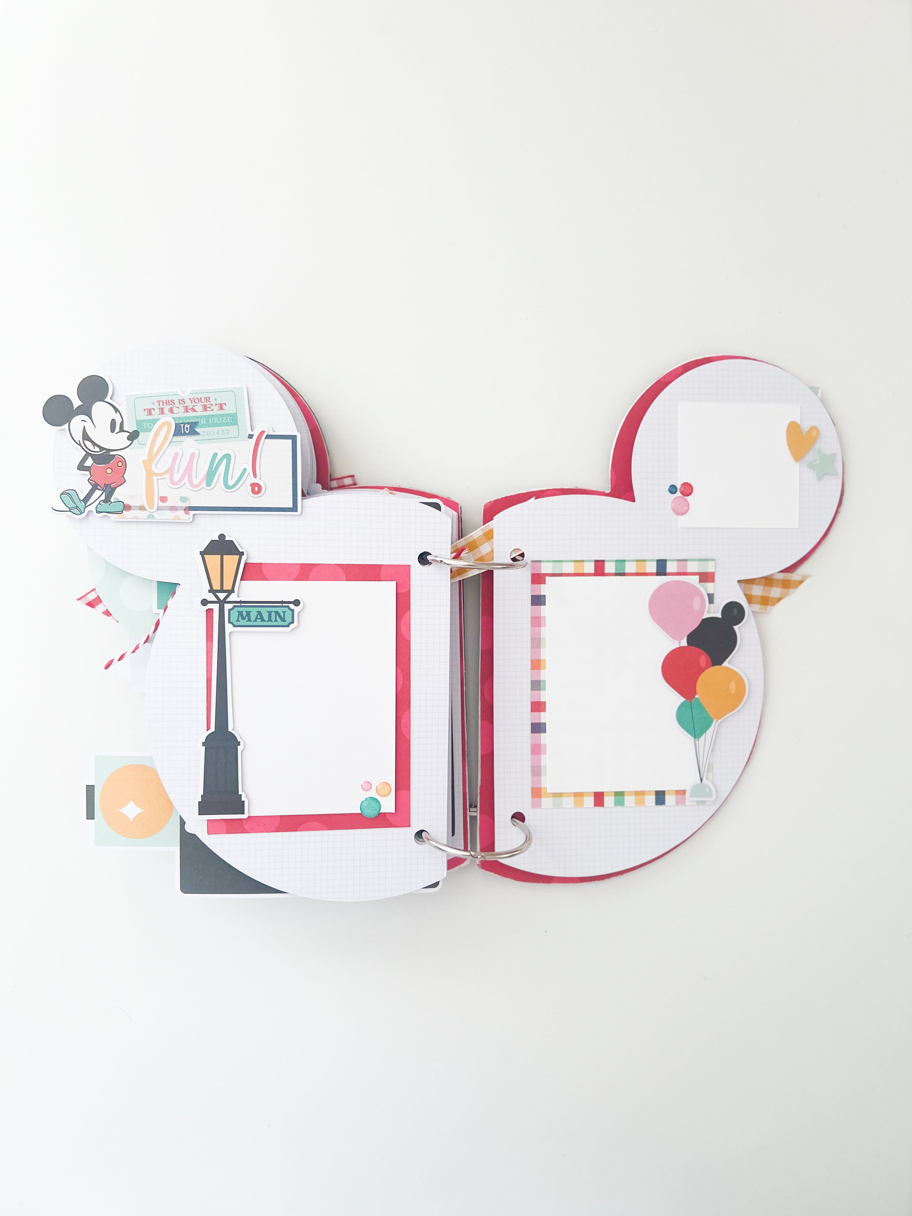 SIMPLE STORIES HAPPIEST PLACE BINDER **PRE-ORDER**