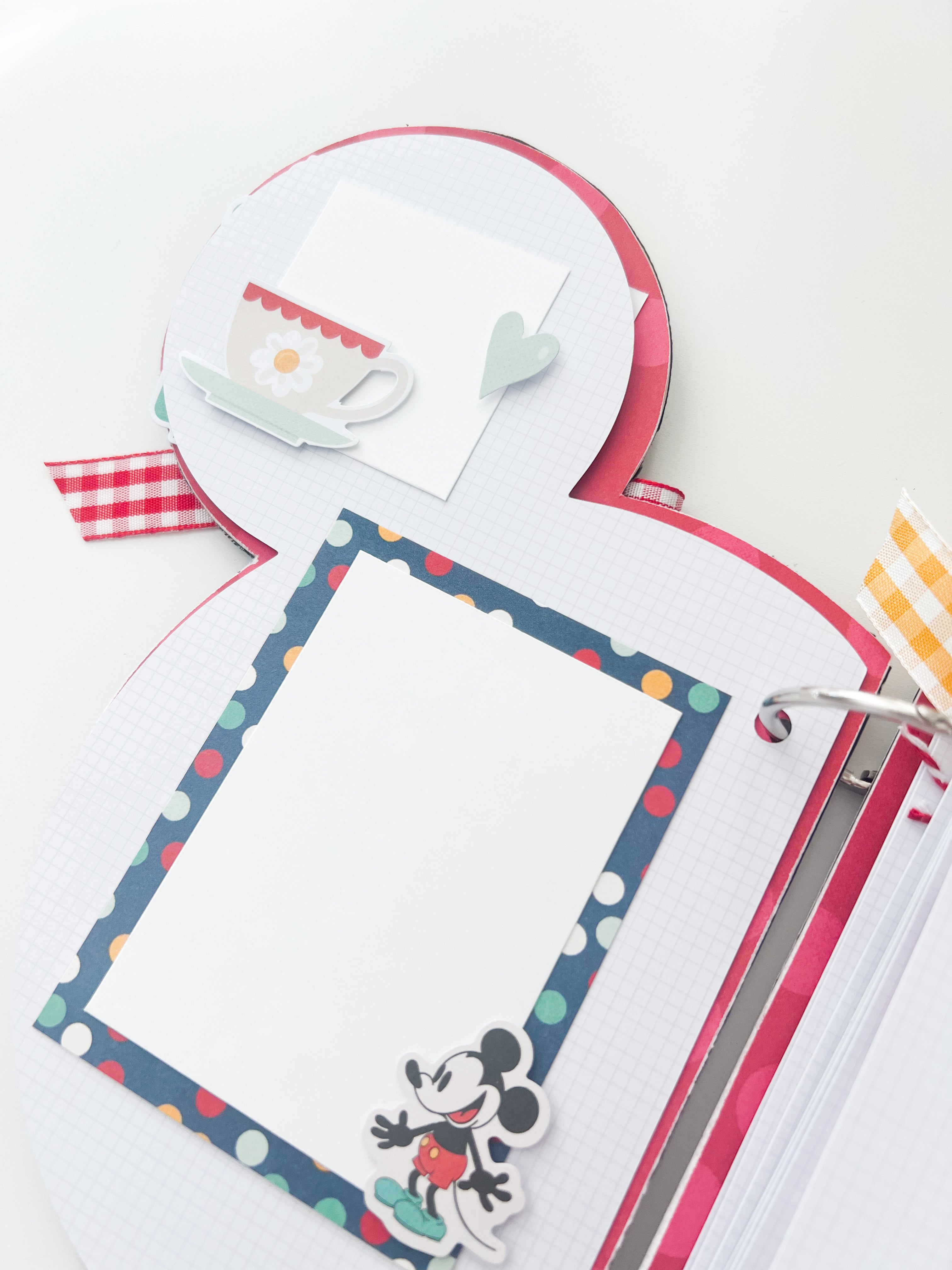 SIMPLE STORIES HAPPIEST PLACE BINDER **PRE-ORDER**