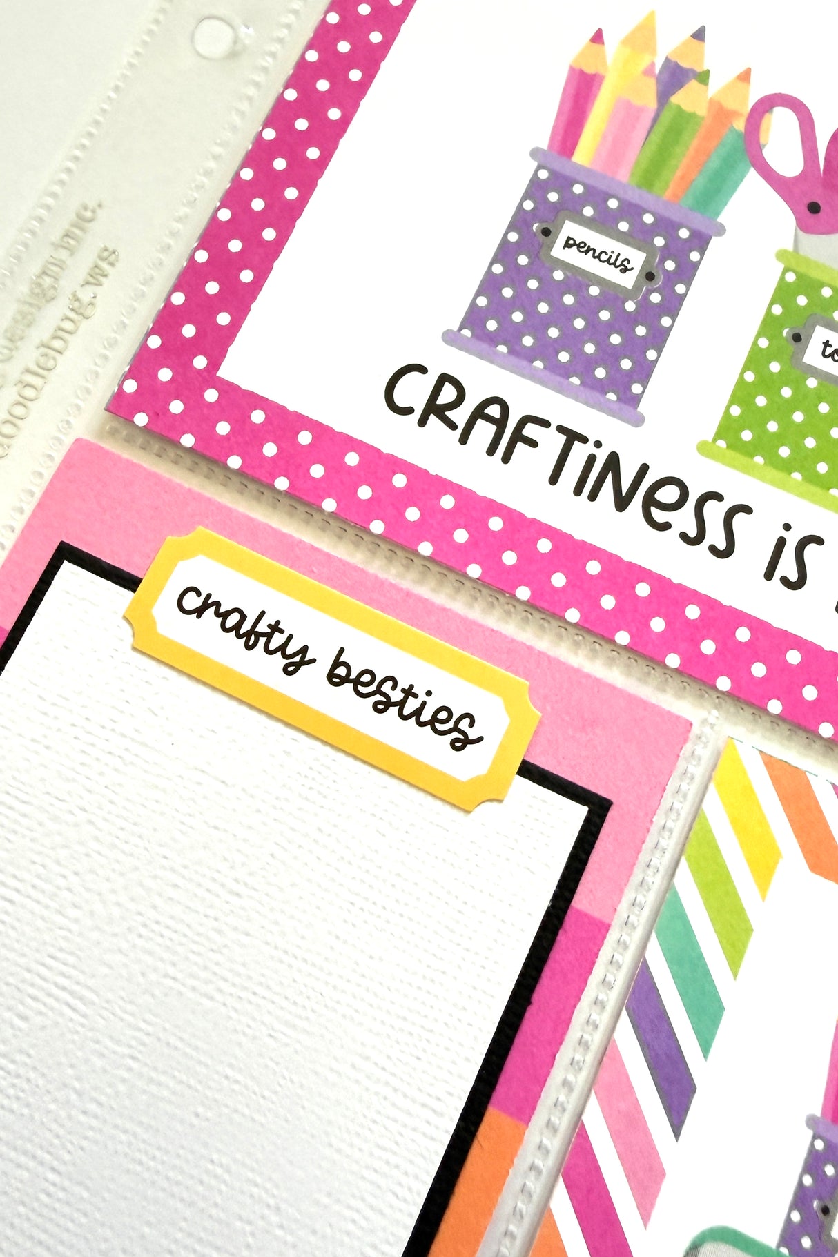 Color Me Crafty Mini Album🎨