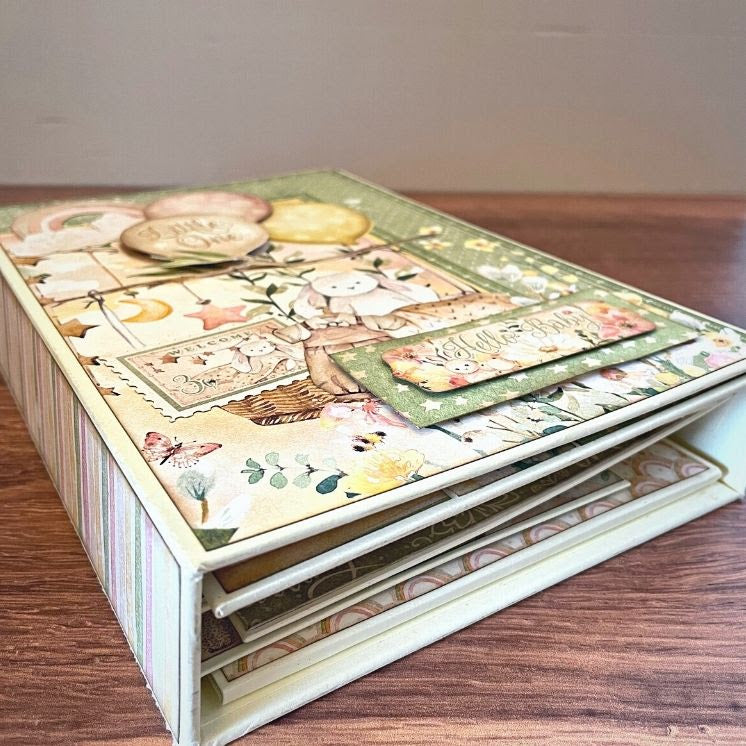 Graphic 45 Monthly Class Series Vol 3 2023 - Little One – Interactive Folio Album