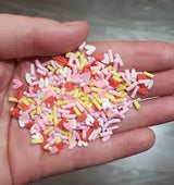Hearts & Yellow Confetti Shaker Mix